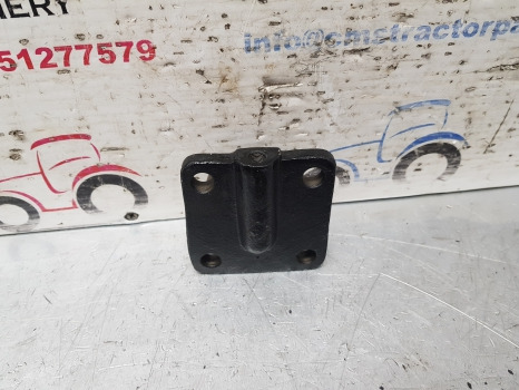 Ford 10, 40 Series 7610 Fwd Drop Box Plate Car125000, Car120878, 83962768 - Priekšējā ass: foto 3 Ford 10, 40 Series 7610 Fwd Drop Box Plate Car125000, Car120878, 83962768 - Priekšējā ass: foto 3