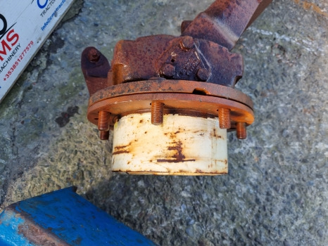 Ford 10 Series 8210 Zf Apl325 Front Axle And Hub 4472154069 - Asis un rezerves daļas: foto 4 Ford 10 Series 8210 Zf Apl325 Front Axle And Hub 4472154069 - Asis un rezerves daļas: foto 4