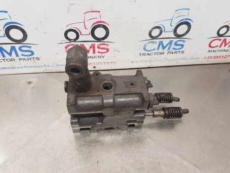 Ford 40, 10, Ts, Tw Tw5 Hydraulic Spool Valve Body Double E9nnb950bb, 81864874 - Hidraulika: foto 4 Ford 40, 10, Ts, Tw Tw5 Hydraulic Spool Valve Body Double E9nnb950bb, 81864874 - Hidraulika: foto 4