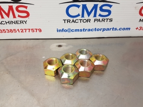 Ford 4610, 5610, 6610, 7610, 8210 Rear Wheel Nut 6x 81816136, 81833776 - Aizmugurējā ass - Traktors: foto 1 Ford 4610, 5610, 6610, 7610, 8210 Rear Wheel Nut 6x 81816136, 81833776 - Aizmugurējā ass - Traktors: foto 1