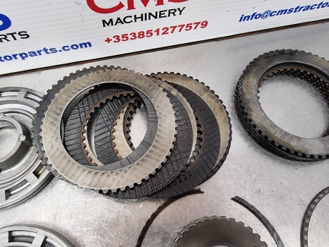 Sajūgs un rezerves daļas Ford 4630, 30 Series, Clutch Plate, Disc And Hub 86604372, K3660623692: foto 7