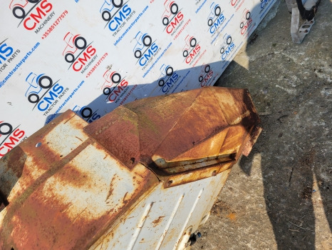 Ford 5000, 6000, 7000 Cab Rear Mudguard Fender Lhs Wide Type 82008463 - Spārns: foto 5 Ford 5000, 6000, 7000 Cab Rear Mudguard Fender Lhs Wide Type 82008463 - Spārns: foto 5