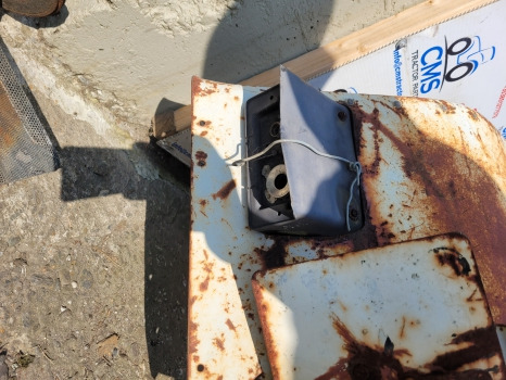 Ford 5000, 6000, 7000 Cab Rear Mudguard Fender Lhs Wide Type 82008463 - Spārns: foto 3 Ford 5000, 6000, 7000 Cab Rear Mudguard Fender Lhs Wide Type 82008463 - Spārns: foto 3