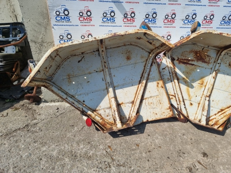 Ford 5000, 6000, 7000 Mudguard Pair As Pictures, 82008463, 82008463 - Spārns: foto 2 Ford 5000, 6000, 7000 Mudguard Pair As Pictures, 82008463, 82008463 - Spārns: foto 2