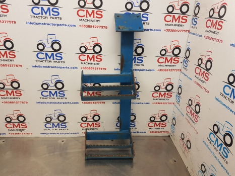 Ford 5110, 5610, 6610, 7610 Lp Cab Foot Step Lhs E5nn16r485ca11b - Pakāpiens: foto 1 Ford 5110, 5610, 6610, 7610 Lp Cab Foot Step Lhs E5nn16r485ca11b - Pakāpiens: foto 1