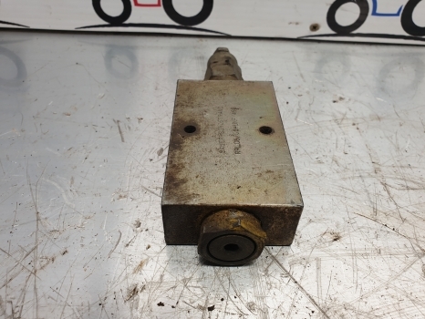 Ford 555 Hydraulic Check Valve 81873170 , Sauer-sundstrand Rpl06/c5-unf 495 - Hidrauliskais vārsts - Traktors: foto 4 Ford 555 Hydraulic Check Valve 81873170 , Sauer-sundstrand Rpl06/c5-unf 495 - Hidrauliskais vārsts - Traktors: foto 4