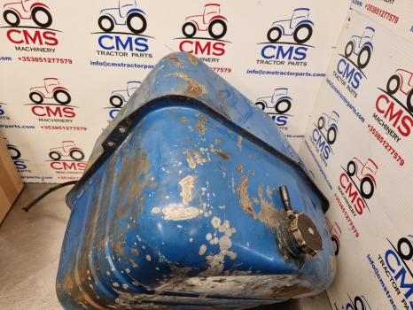 Ford 5600, 6600, 7000, 7600, 7610 Fuel Tank D5nn9002g, 83906888 - Degvielas tvertne: foto 2 Ford 5600, 6600, 7000, 7600, 7610 Fuel Tank D5nn9002g, 83906888 - Degvielas tvertne: foto 2