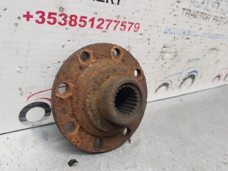 Ford 5610, 6610, 7610 Zf Apl325 Front Axle Pinion Flange E1nn3b091aa, 83927810 - Priekšējā ass - Lauksaimniecības tehnika: foto 3 Ford 5610, 6610, 7610 Zf Apl325 Front Axle Pinion Flange E1nn3b091aa, 83927810 - Priekšējā ass - Lauksaimniecības tehnika: foto 3