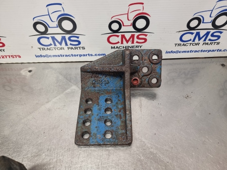 Ford 6610, 10 Series, Front Fenders Bracket Rhs E2nn16n078aa12b - Spārns: foto 1 Ford 6610, 10 Series, Front Fenders Bracket Rhs E2nn16n078aa12b - Spārns: foto 1