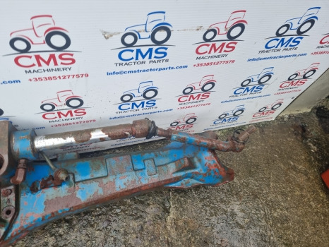 Ford 7840, 6640, 5640 Front Axle Housing Car125160, Car128939, 82850149, 19013 - Priekšējā ass: foto 3 Ford 7840, 6640, 5640 Front Axle Housing Car125160, Car128939, 82850149, 19013 - Priekšējā ass: foto 3