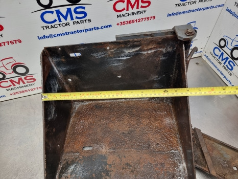 Ford 7840, 8240, 8340, 6640 Battery Tray Assy F0nn10n655ab11b, F0nn10723de11m - Kabīnes piekare: foto 5 Ford 7840, 8240, 8340, 6640 Battery Tray Assy F0nn10n655ab11b, F0nn10723de11m - Kabīnes piekare: foto 5