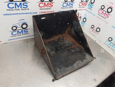 Ford 7840, 8240, 8340, 6640 Battery Tray Assy F0nn10n655ab11b, F0nn10723de11m - Kabīnes piekare: foto 2 Ford 7840, 8240, 8340, 6640 Battery Tray Assy F0nn10n655ab11b, F0nn10723de11m - Kabīnes piekare: foto 2