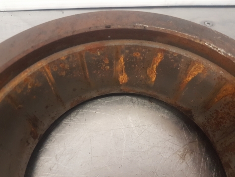 Ford 8630, 8730, 8530, Tw10, Tw15, Tw30 Bearing Sleeve C9nn4n026a, 81825643 - Aizmugurējā ass - Traktors: foto 4 Ford 8630, 8730, 8530, Tw10, Tw15, Tw30 Bearing Sleeve C9nn4n026a, 81825643 - Aizmugurējā ass - Traktors: foto 4