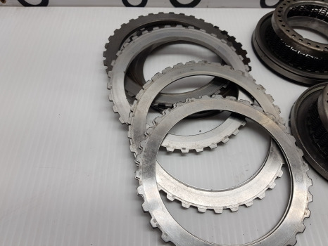 Ford New Holland 40 Series,ts,8240 Transmission Clutch Plate, Friction Disc Kit - Sajūga disks - Traktors: foto 2 Ford New Holland 40 Series,ts,8240 Transmission Clutch Plate, Friction Disc Kit - Sajūga disks - Traktors: foto 2