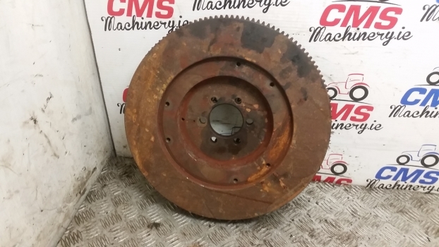 Ford New Holland 40, Ts, 7840 Engine Flywheel Assembly E9nn6375cb, 81866593 - Spararats - Traktors: foto 2 Ford New Holland 40, Ts, 7840 Engine Flywheel Assembly E9nn6375cb, 81866593 - Spararats - Traktors: foto 2