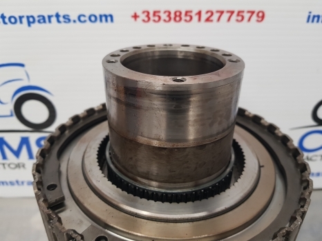 Ford New Holland Ts115a, 40, Ts Series Rear Clutch Housing Complete 82036853 - Sajūgs un rezerves daļas - Traktors: foto 3 Ford New Holland Ts115a, 40, Ts Series Rear Clutch Housing Complete 82036853 - Sajūgs un rezerves daļas - Traktors: foto 3