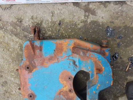 Priekšējā ass Ford New Holland Tw20, Tw10, Tw30 Front Axle Support E1nn3029hb, E1nn3a042ha: foto 6