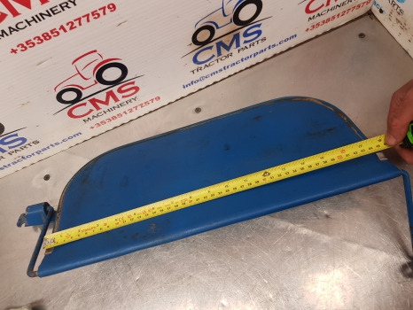 Ford Q Cab 10, Tw, 600 Series, Cab Sunvisor D8nn9404100ba, 83918565 - Kabīne un interjers: foto 5 Ford Q Cab 10, Tw, 600 Series, Cab Sunvisor D8nn9404100ba, 83918565 - Kabīne un interjers: foto 5