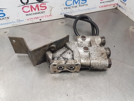 Ford Tw, Ts, 40, 10, 7840 Series Hydraulic Spool Coupling E9nnr963ab , 87382001 - Hidraulika - Traktors: foto 5 Ford Tw, Ts, 40, 10, 7840 Series Hydraulic Spool Coupling E9nnr963ab , 87382001 - Hidraulika - Traktors: foto 5