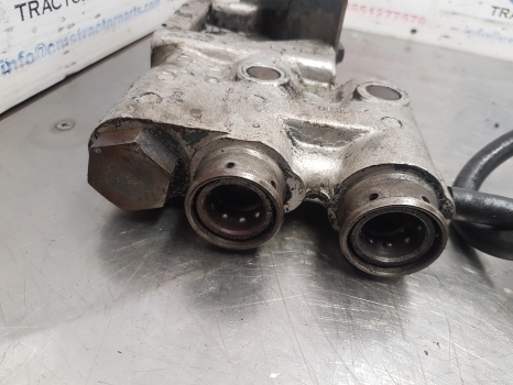 Ford Tw, Ts, 40, 10, 7840 Series Hydraulic Spool Coupling E9nnr963ab , 87382001 - Hidraulika - Traktors: foto 4 Ford Tw, Ts, 40, 10, 7840 Series Hydraulic Spool Coupling E9nnr963ab , 87382001 - Hidraulika - Traktors: foto 4