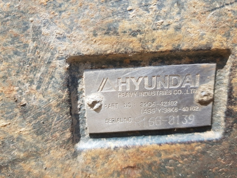 Hyundai Hx220l, Hx220nl Drive Motor Unit 39k6-42102, 39k6-40101, 39k6-41100 - Hidraulika: foto 3 Hyundai Hx220l, Hx220nl Drive Motor Unit 39k6-42102, 39k6-40101, 39k6-41100 - Hidraulika: foto 3