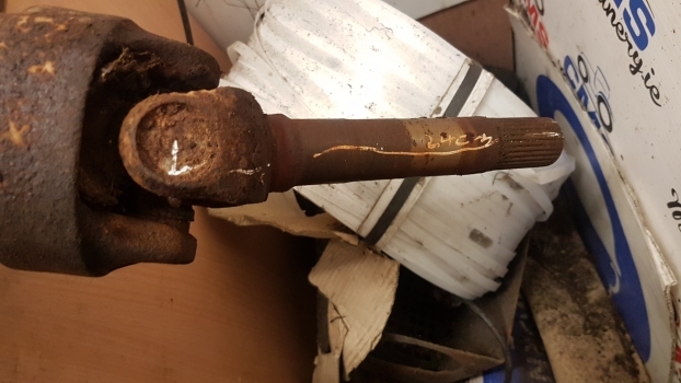 Jcb 3cx Front Axle Drive Shaft Long 1223 Mm 914/23200, 914/38400 - Pusass - Ekskavators-iekrāvējs: foto 4 Jcb 3cx Front Axle Drive Shaft Long 1223 Mm 914/23200, 914/38400 - Pusass - Ekskavators-iekrāvējs: foto 4