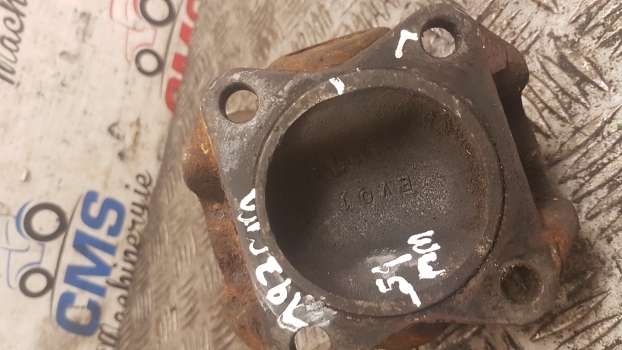 Jcb 3cx Front Drive Axle Propeller Shaft - Kardānvārpsta - Ekskavators-iekrāvējs: foto 2 Jcb 3cx Front Drive Axle Propeller Shaft - Kardānvārpsta - Ekskavators-iekrāvējs: foto 2