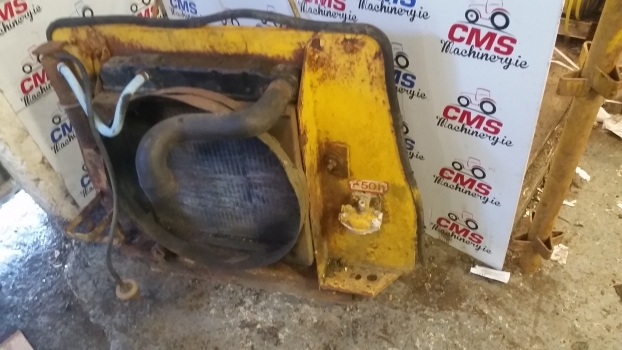 Jcb 410 Engine Water Cooling Radiator Assembly With Cab Panel, Pipes, Cowling. - Radiators - Riteņu iekrāvējs: foto 4 Jcb 410 Engine Water Cooling Radiator Assembly With Cab Panel, Pipes, Cowling. - Radiators - Riteņu iekrāvējs: foto 4