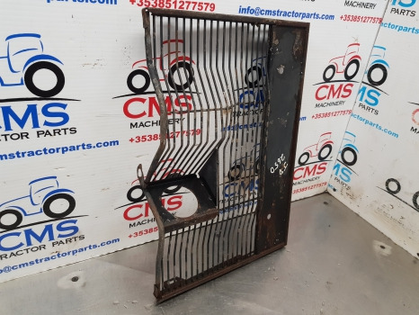 John Deere 3150, 3050, 3350, 2955, 3255, Engine Side Grille Rh L63527 - Radiatora reste: foto 2 John Deere 3150, 3050, 3350, 2955, 3255, Engine Side Grille Rh L63527 - Radiatora reste: foto 2