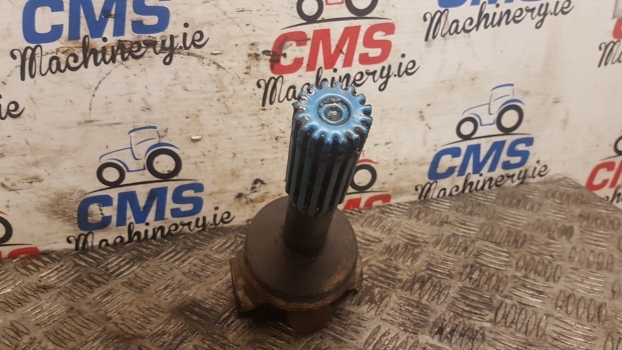 John Deere 3215, 3220 Front Fwd Drive Propeller Shaft - Kardānvārpsta - Traktors: foto 4 John Deere 3215, 3220 Front Fwd Drive Propeller Shaft - Kardānvārpsta - Traktors: foto 4