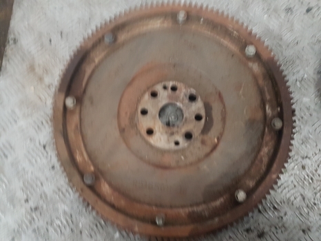 John Deere 3220, 3215, 3415, 3420 Telehandler Flywheel Assy R516568, R516568 - Spararats - Teleskopiskais iekrāvējs: foto 4 John Deere 3220, 3215, 3415, 3420 Telehandler Flywheel Assy R516568, R516568 - Spararats - Teleskopiskais iekrāvējs: foto 4