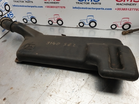 John Deere 40 And 50 Series Windscreen Washer Tank Al38192 - Vējstikls - Traktors: foto 3 John Deere 40 And 50 Series Windscreen Washer Tank Al38192 - Vējstikls - Traktors: foto 3