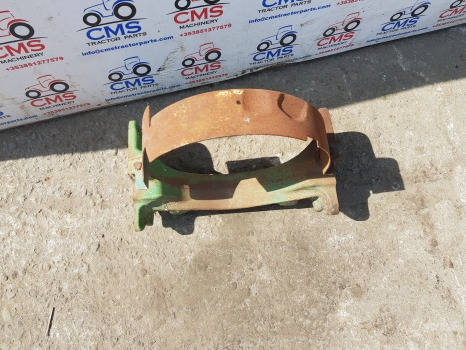 John Deere 5820, 5620, 5720, Crossbar Support Assy R211676 - Kabīne: foto 3 John Deere 5820, 5620, 5720, Crossbar Support Assy R211676 - Kabīne: foto 3