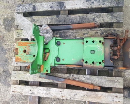 John Deere 6000 Series 6230 Pick Up Hitch For Parts Al171102, Al212818, Al222240 - Rāmis/ Šasija: foto 1 John Deere 6000 Series 6230 Pick Up Hitch For Parts Al171102, Al212818, Al222240 - Rāmis/ Šasija: foto 1