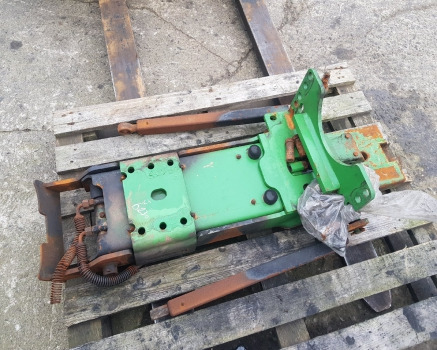 John Deere 6000 Series 6230 Pick Up Hitch For Parts Al171102, Al212818, Al222240 - Rāmis/ Šasija: foto 3 John Deere 6000 Series 6230 Pick Up Hitch For Parts Al171102, Al212818, Al222240 - Rāmis/ Šasija: foto 3