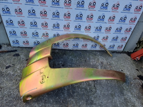 John Deere 6135r, 6r Series, Cab Mudguard Fender Pair L176177, L176176 - Spārns: foto 2 John Deere 6135r, 6r Series, Cab Mudguard Fender Pair L176177, L176176 - Spārns: foto 2