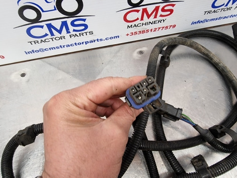 Kabeļis/ Vadis John Deere 6145r, 6155r, 6155rh, Front Hitch Wiring Loom Al217578: foto 6