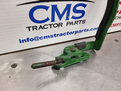 John Deere 6145r, 6m, 6r Series, Side Panel Hinge Lhs Al212813 - Virsbūve un ārpuse: foto 3 John Deere 6145r, 6m, 6r Series, Side Panel Hinge Lhs Al212813 - Virsbūve un ārpuse: foto 3