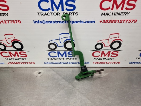John Deere 6145r, 6m, 6r Series, Side Panel Hinge Rhs Al212820 - Virsbūve un ārpuse: foto 1 John Deere 6145r, 6m, 6r Series, Side Panel Hinge Rhs Al212820 - Virsbūve un ārpuse: foto 1