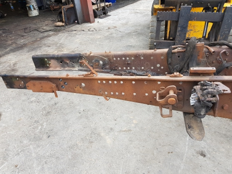 John Deere 6215r, 6175r, 6175m, 6195m, Wing Main Chassis Frame Assy Al224935, - Kabīne: foto 2 John Deere 6215r, 6175r, 6175m, 6195m, Wing Main Chassis Frame Assy Al224935, - Kabīne: foto 2