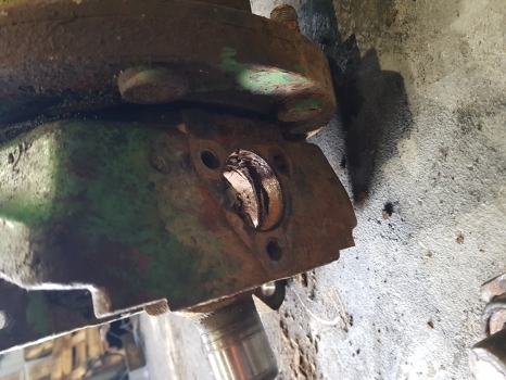 Rumba - Traktors John Deere Zf Apl 350 3350 Front Axle Lhs Hub 4472453319, 4472353382, 4472353098: foto 6