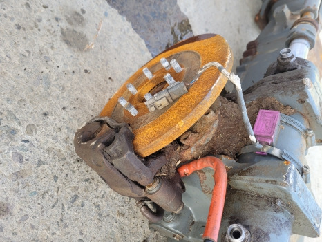 Kramer Kt407 Claas Scorpion 7035 Brake Calliper 26.25, 434273, 139808, 149033 - Bremžu daļas: foto 2 Kramer Kt407 Claas Scorpion 7035 Brake Calliper 26.25, 434273, 139808, 149033 - Bremžu daļas: foto 2