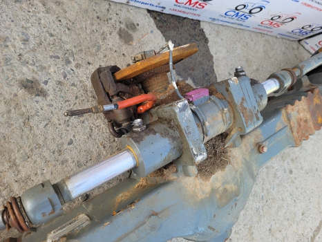 Kramer Kt407 Claas Scorpion 7035 Front Axle Steering Cylinder 26.25, 434273, 432968 - Stūres iekārta: foto 2 Kramer Kt407 Claas Scorpion 7035 Front Axle Steering Cylinder 26.25, 434273, 432968 - Stūres iekārta: foto 2