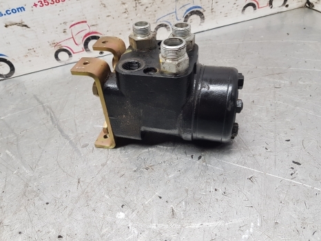 Manitou Mlt634-120lsu Steering Motor Orbital Unit 150-3134, Ospc200ls, 167d3713 - Stūres iekārta - Teleskopiskais iekrāvējs: foto 3 Manitou Mlt634-120lsu Steering Motor Orbital Unit 150-3134, Ospc200ls, 167d3713 - Stūres iekārta - Teleskopiskais iekrāvējs: foto 3