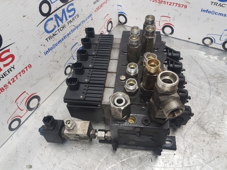 Manitou Mrt2540 Sauer Danfoss Valve Distributor 157f8824, 740703, 601475 - Hidrauliskais vārsts - Teleskopiskais iekrāvējs: foto 3 Manitou Mrt2540 Sauer Danfoss Valve Distributor 157f8824, 740703, 601475 - Hidrauliskais vārsts - Teleskopiskais iekrāvējs: foto 3