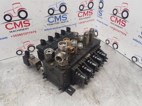 Manitou Mrt2540 Sauer Danfoss Valve Distributor 157f8824, 740703, 601475 - Hidrauliskais vārsts - Teleskopiskais iekrāvējs: foto 1 Manitou Mrt2540 Sauer Danfoss Valve Distributor 157f8824, 740703, 601475 - Hidrauliskais vārsts - Teleskopiskais iekrāvējs: foto 1
