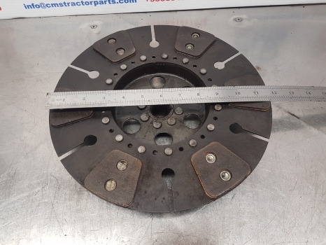 Massey Ferguson 290, 375, 390, 365, 275 Cluth Disc 21 Splines 3701008m91 - Sajūga disks - Traktors: foto 4 Massey Ferguson 290, 375, 390, 365, 275 Cluth Disc 21 Splines 3701008m91 - Sajūga disks - Traktors: foto 4