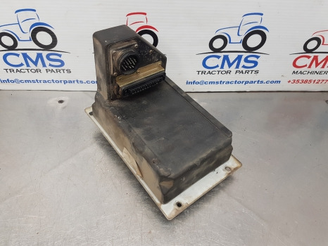 Massey Ferguson 3000, 3100, 6300, 3050, 3070 Electronic Lift Console 3617403m93 - Elektroniskais vadības bloks (ECU): foto 3 Massey Ferguson 3000, 3100, 6300, 3050, 3070 Electronic Lift Console 3617403m93 - Elektroniskais vadības bloks (ECU): foto 3