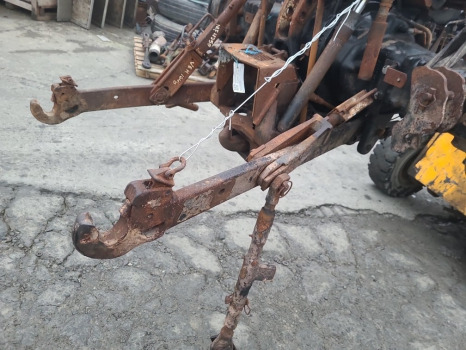 Massey Ferguson 4255 Lift Arm Rhs - Rāmis/ Šasija - Lauksaimniecības tehnika: foto 2 Massey Ferguson 4255 Lift Arm Rhs - Rāmis/ Šasija - Lauksaimniecības tehnika: foto 2