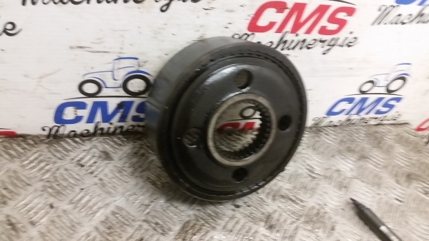 Massey Ferguson 50 Hx Front Axle Ring Gear Assembly 4463443009, 49 Teeth - Priekšējā ass - Ekskavators-iekrāvējs: foto 3 Massey Ferguson 50 Hx Front Axle Ring Gear Assembly 4463443009, 49 Teeth - Priekšējā ass - Ekskavators-iekrāvējs: foto 3